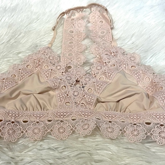 Aerie Floral Lace Racerback Bralette Soft Peach / Nude - Picture 2 of 13